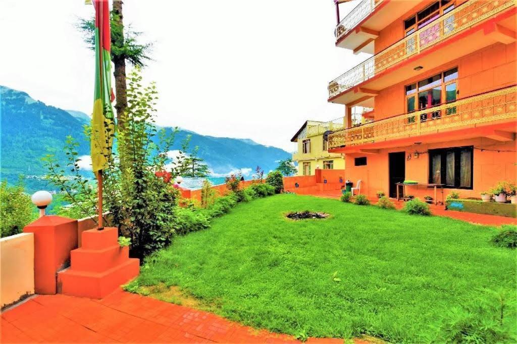 Pause At Manali Hotel Exterior photo