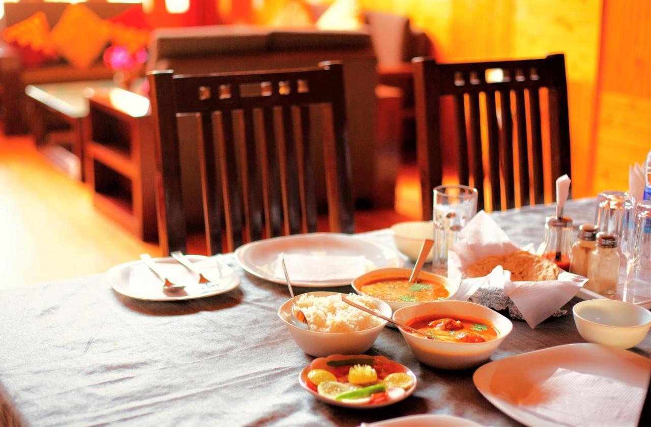Pause At Manali Hotel Exterior photo